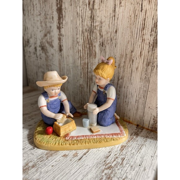 Home Interiors Other - Home Interiors Gifts 1998 Denim Days "The Picnic #15321” picnic basket apple Kid